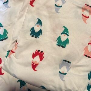 Long sleeve and pants pj set. Gnome print